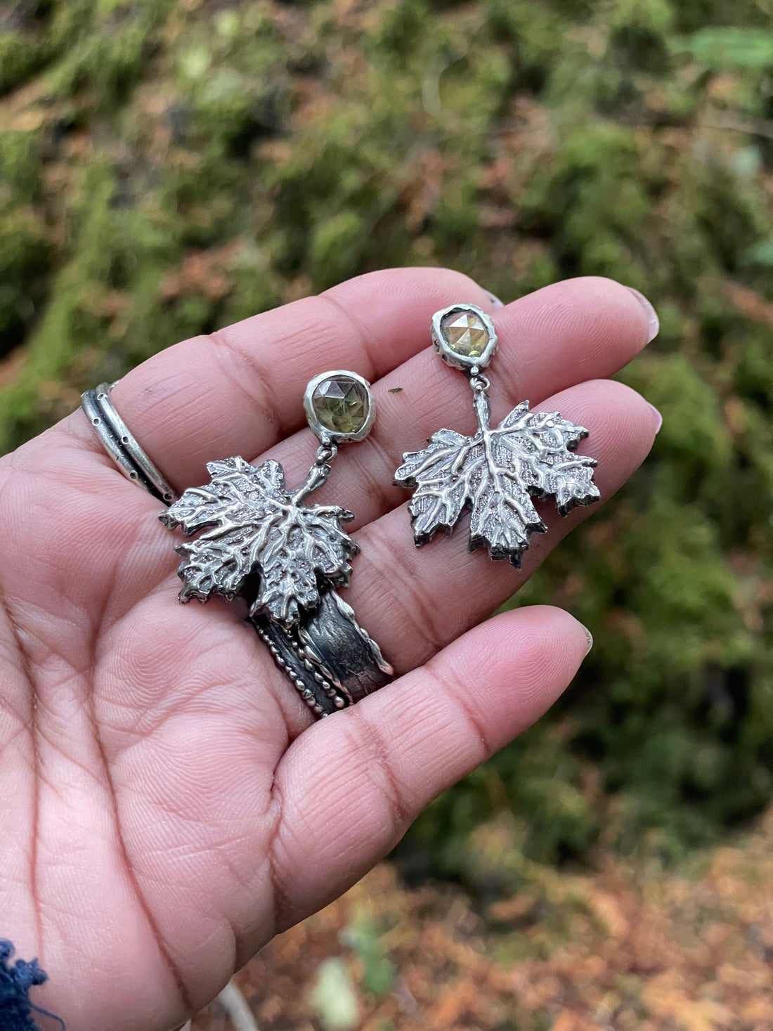 Peridot Maple Leaf Large Sterling Silver Earrings - Sand and Snow Jewelry - Earrings - PNW Collection