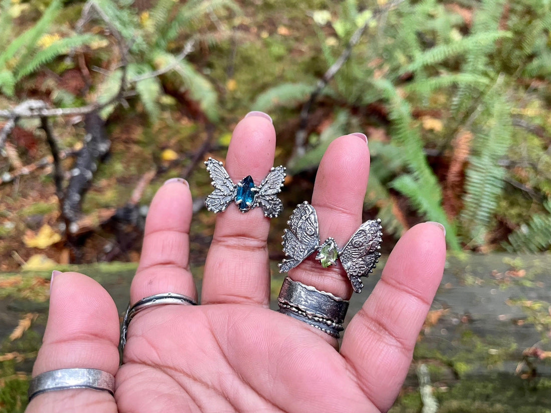 LA London Blue Topaz Butterfly Sterling Silver Ring - US Size 6 - Sand and Snow Jewelry - Rings - PNW Collection