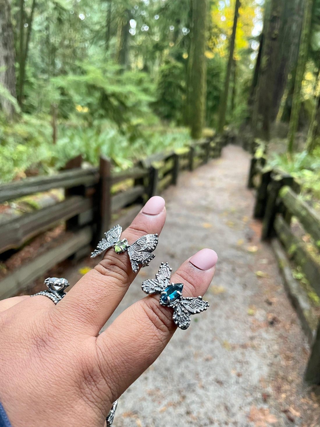 Vancouver Peridot Butterfly Sterling Silver Ring - US Size 7 - Sand and Snow Jewelry - Rings - PNW Collection