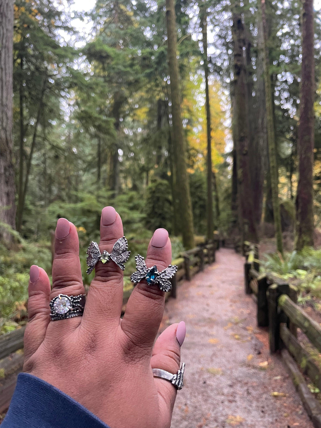 Vancouver Peridot Butterfly Sterling Silver Ring - US Size 7 - Sand and Snow Jewelry - Rings - PNW Collection